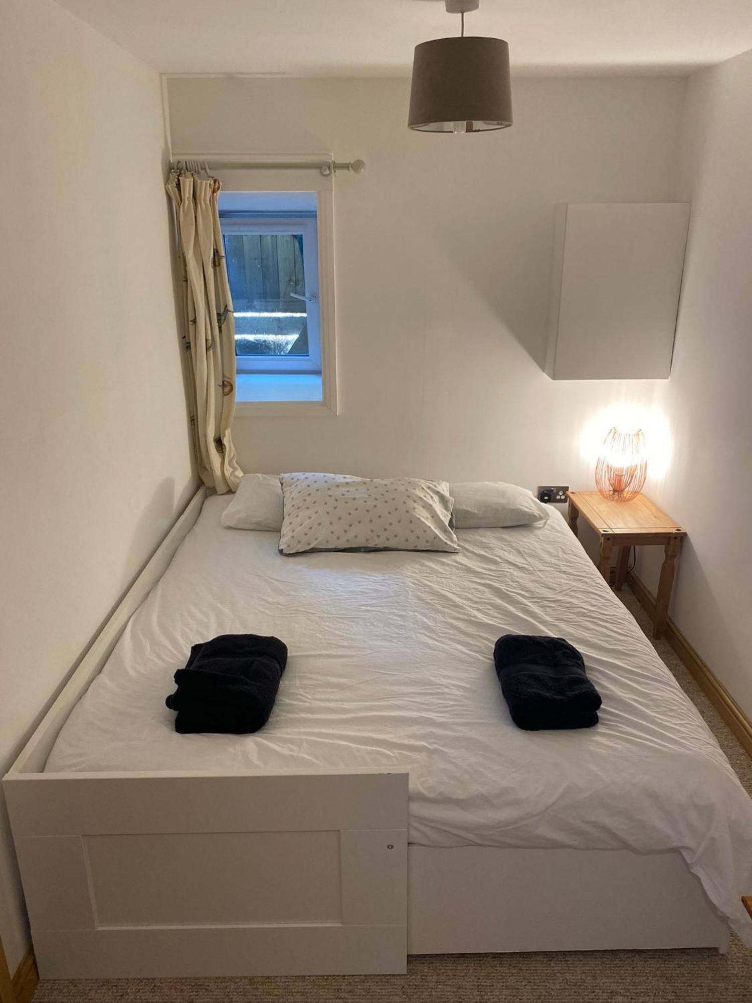 Spacious 2 Bedroom Near Seafront * Penzance